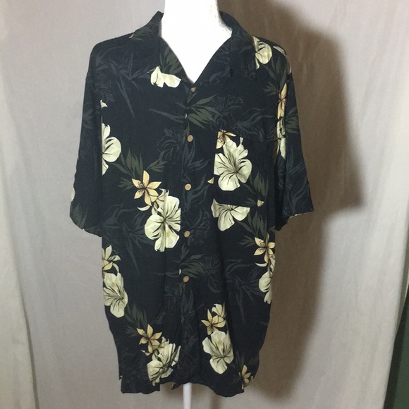 Cherokee Other - Cherokee Hawaiian Themed Shirt